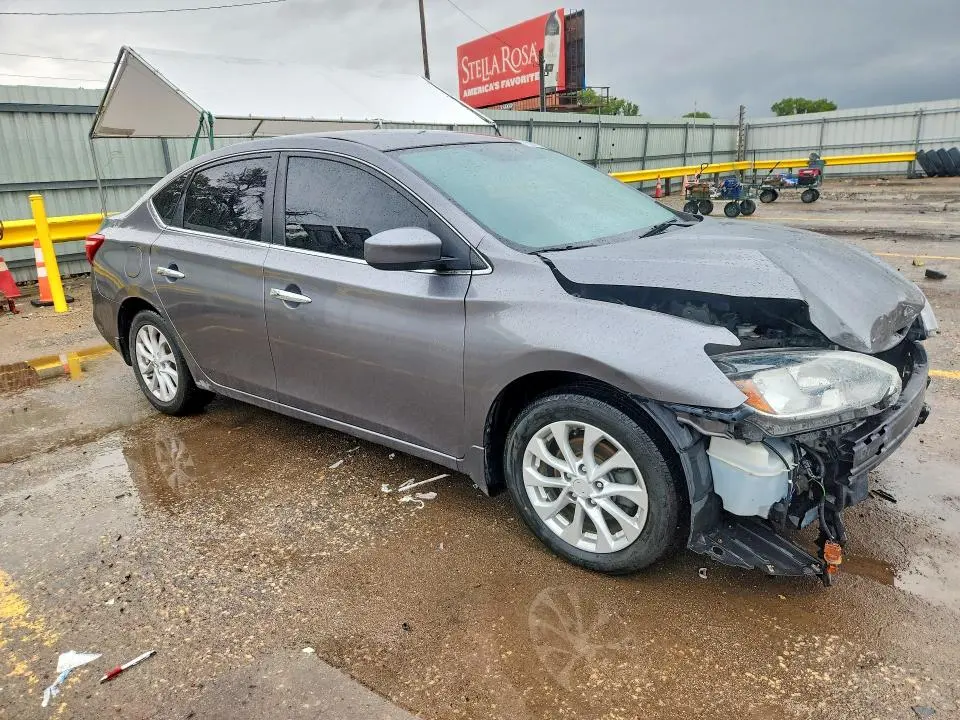 2018 NISSAN SENTRA SV  