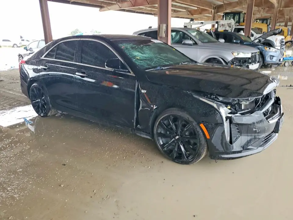 2022 CADILLAC CT4 LUXURY  