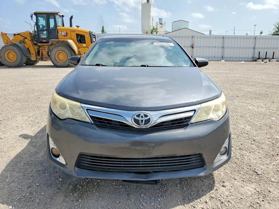 2012 TOYOTA CAMRY XLE  