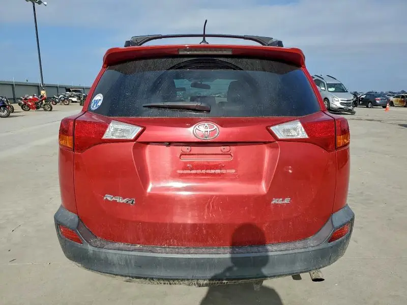 2014 TOYOTA RAV4 XLE  