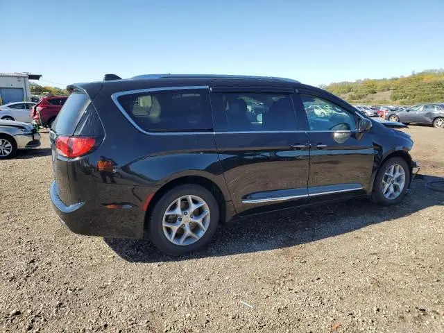 2017 CHRYSLER PACIFICA TOURING L PLUS  