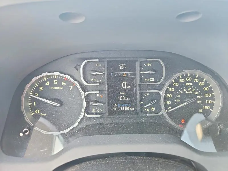 2020 TOYOTA TUNDRA SR5  