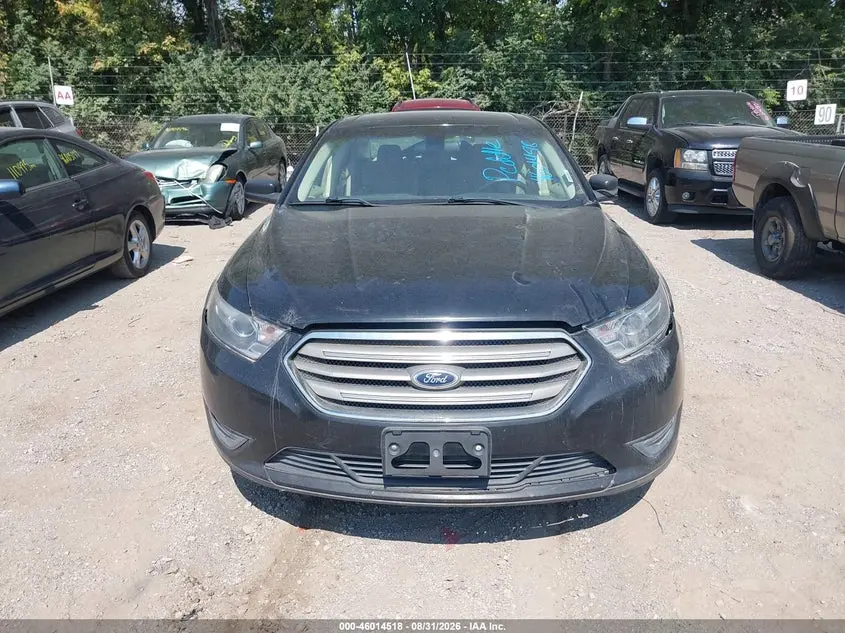 2013 FORD TAURUS SE