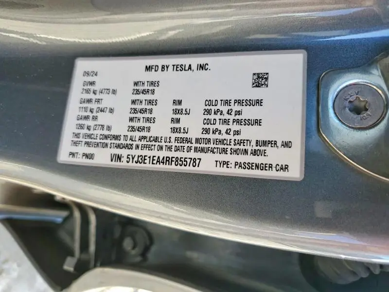 2024 TESLA MODEL 3   