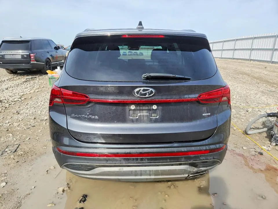 2021 HYUNDAI SANTA FE SE  