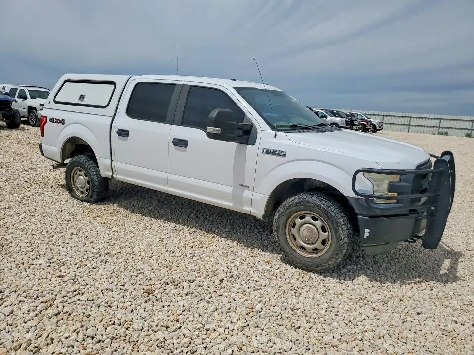 2015 FORD F150 SUPERCREW  