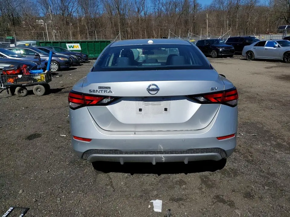 2020 NISSAN SENTRA SV  