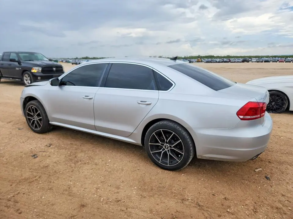 2014 VOLKSWAGEN PASSAT SE  