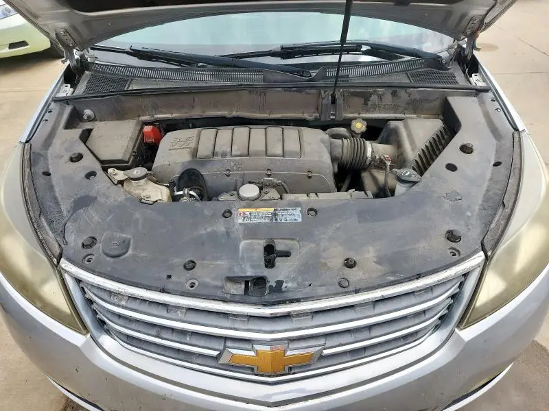 2014 CHEVROLET TRAVERSE LT  