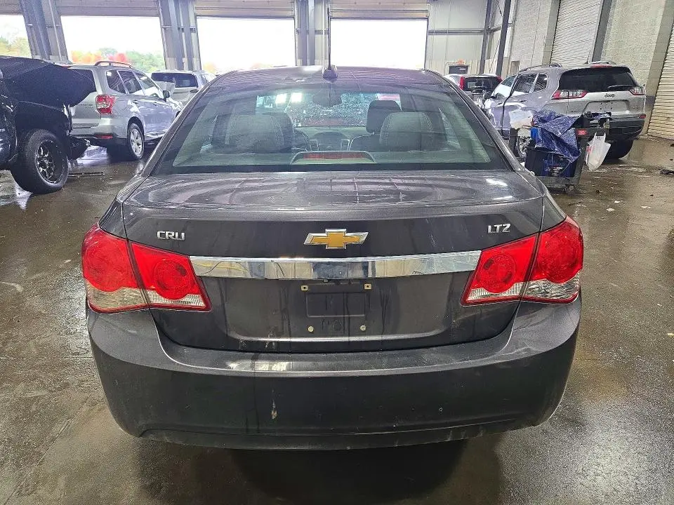 2015 CHEVROLET CRUZE LTZ  