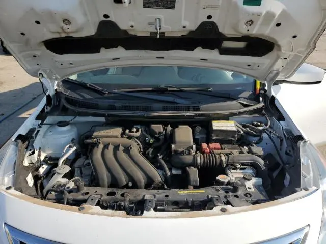 2019 NISSAN VERSA S  