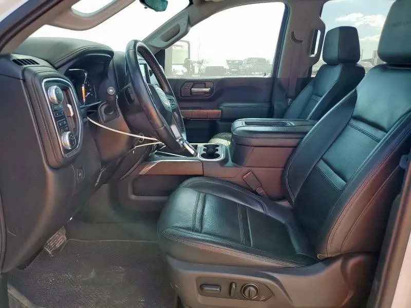 2021 GMC SIERRA K2500 DENALI  