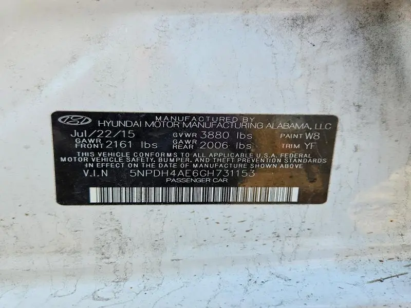 2016 HYUNDAI ELANTRA SE  