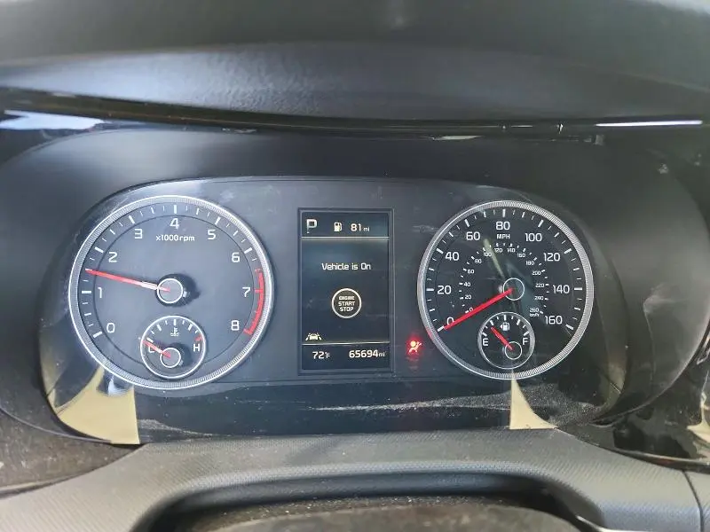 2021 KIA K5 GT LINE  
