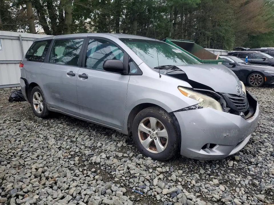 2012 TOYOTA SIENNA BASE 7-PASSENGER  
