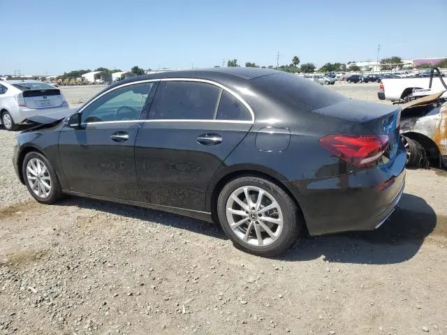 2019 MERCEDES-BENZ A 220  
