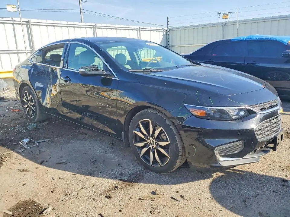 2017 CHEVROLET MALIBU LT  