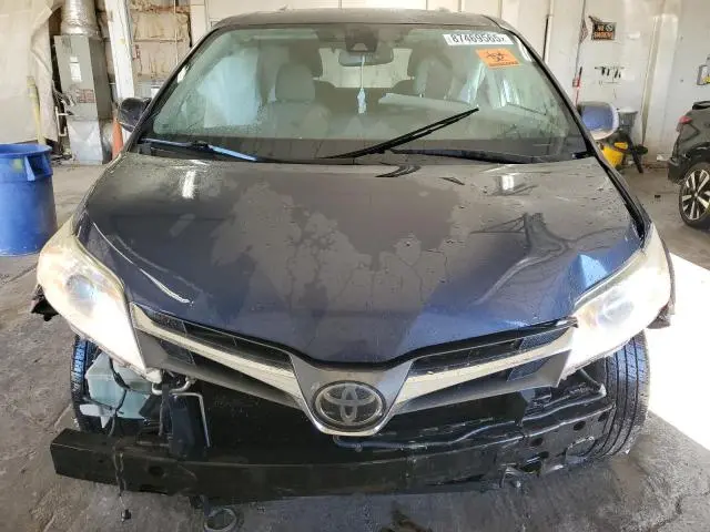 2018 TOYOTA SIENNA XLE  