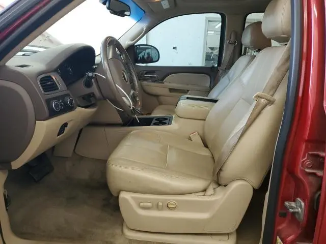 2012 CHEVROLET SUBURBAN K1500 LT  