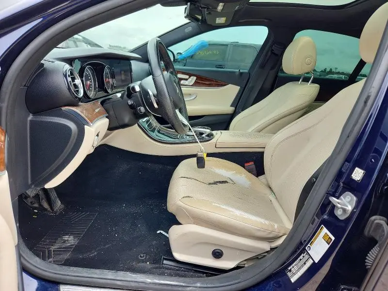 2017 MERCEDES-BENZ E 300 4MATIC  
