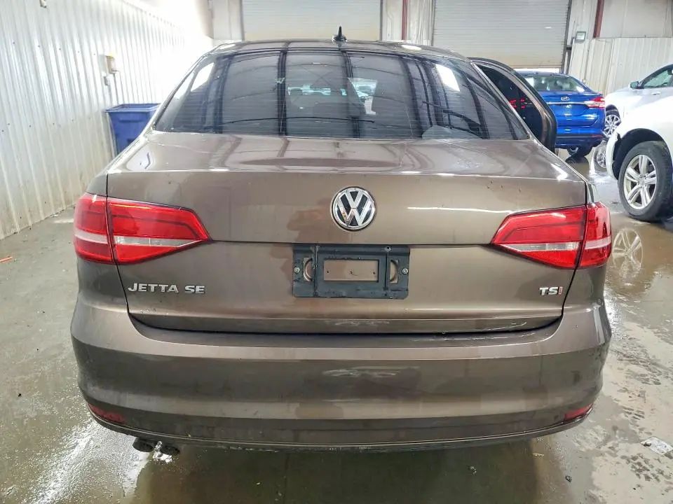 2015 VOLKSWAGEN JETTA SE  