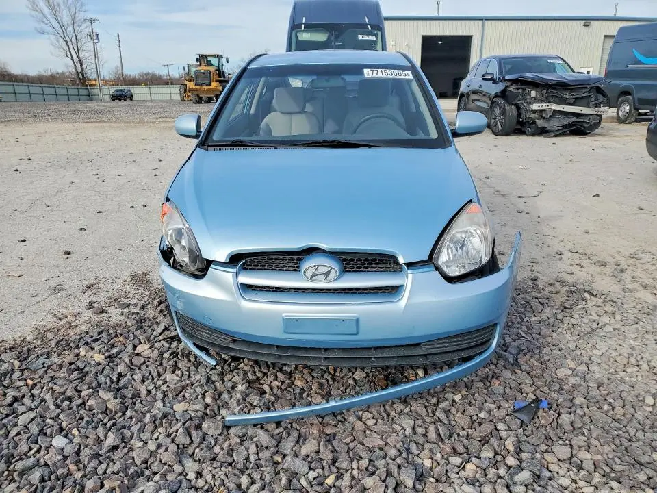 2011 HYUNDAI ACCENT GL  