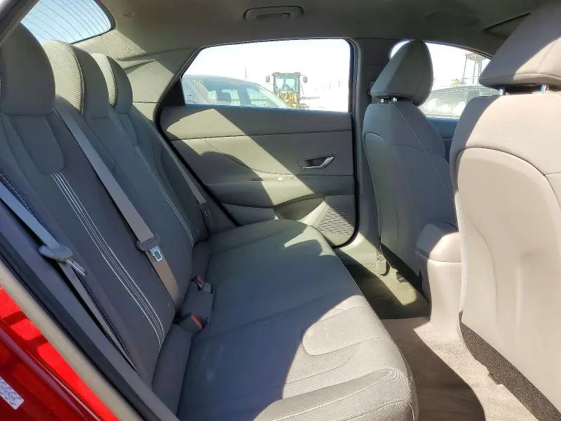 2023 HYUNDAI ELANTRA   