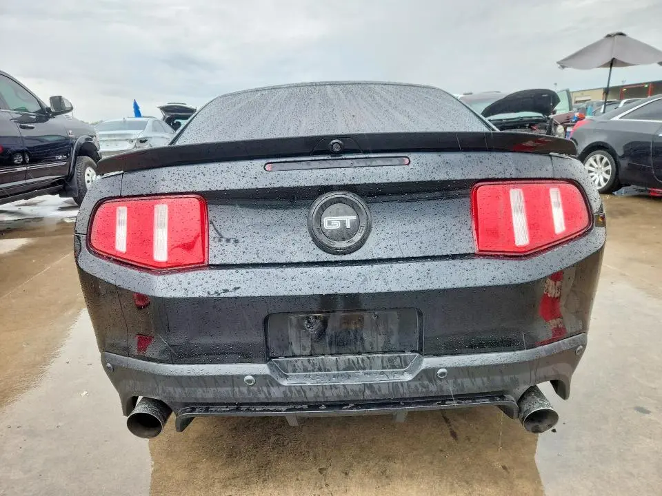 2012 FORD MUSTANG GT  