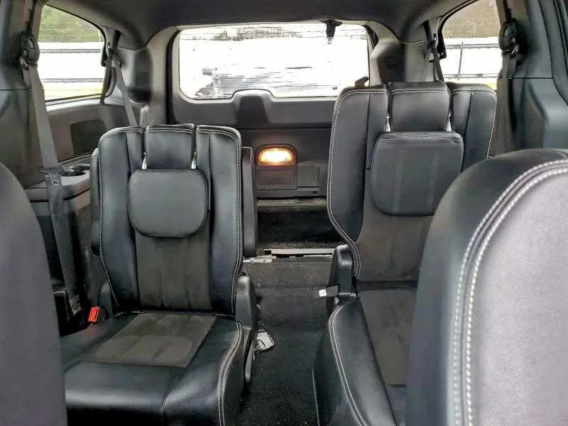 2020 DODGE GRAND CARAVAN SXT  