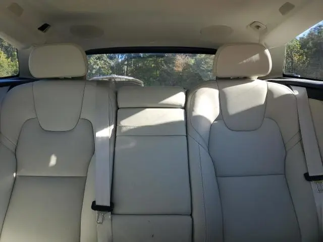 2022 VOLVO XC60 T8 RECHARGE INSCRIPTION  