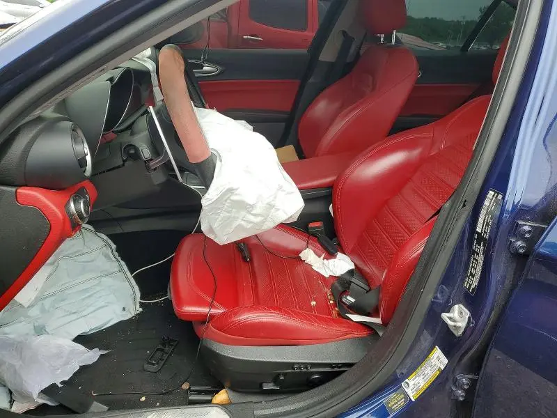 2019 ALFA ROMEO GIULIA TI  