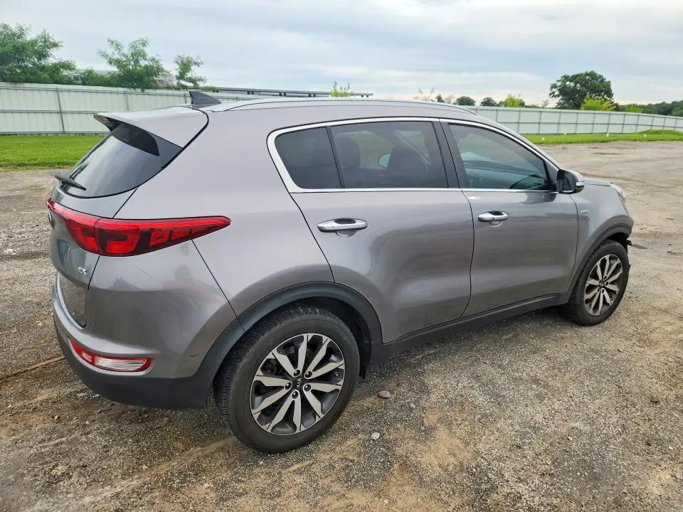 2017 KIA SPORTAGE EX  