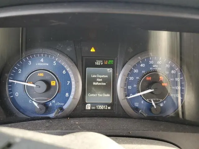 2020 TOYOTA SIENNA XLE