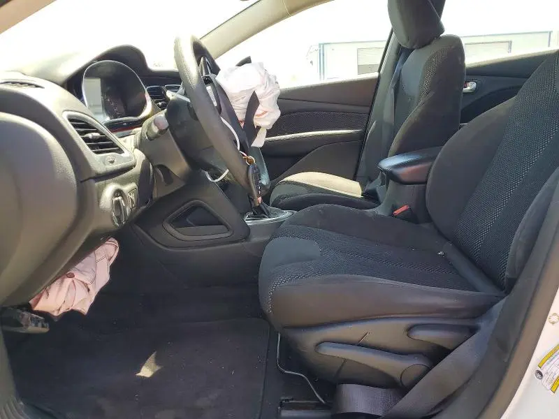 2015 DODGE DART SE  
