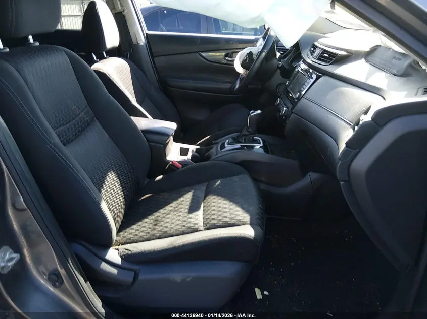 2020 NISSAN ROGUE SV FWD