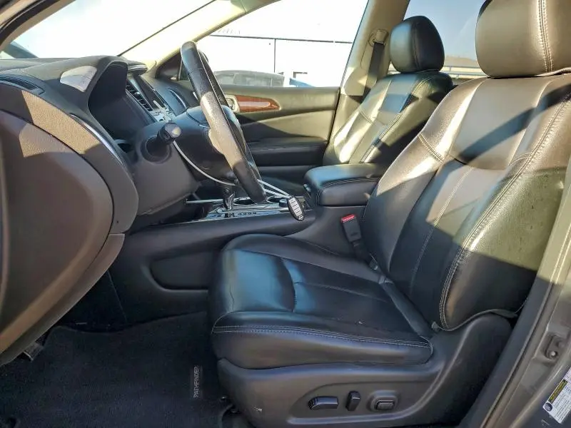 2016 NISSAN PATHFINDER S  