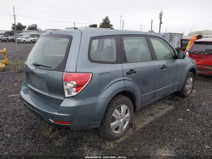 2010 SUBARU FORESTER 2.5X