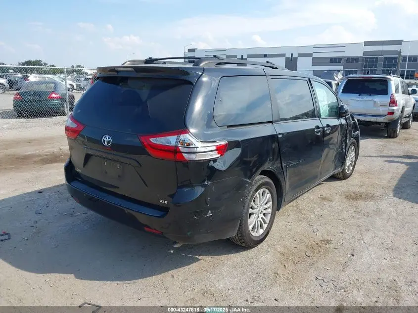 2015 TOYOTA SIENNA XLE 8 PASSENGER