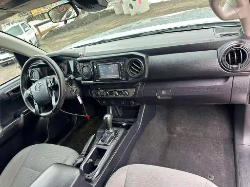 2019 TOYOTA TACOMA SR  