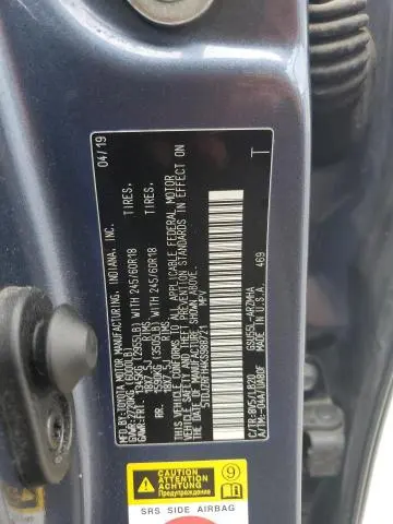 2019 TOYOTA HIGHLANDER SE  