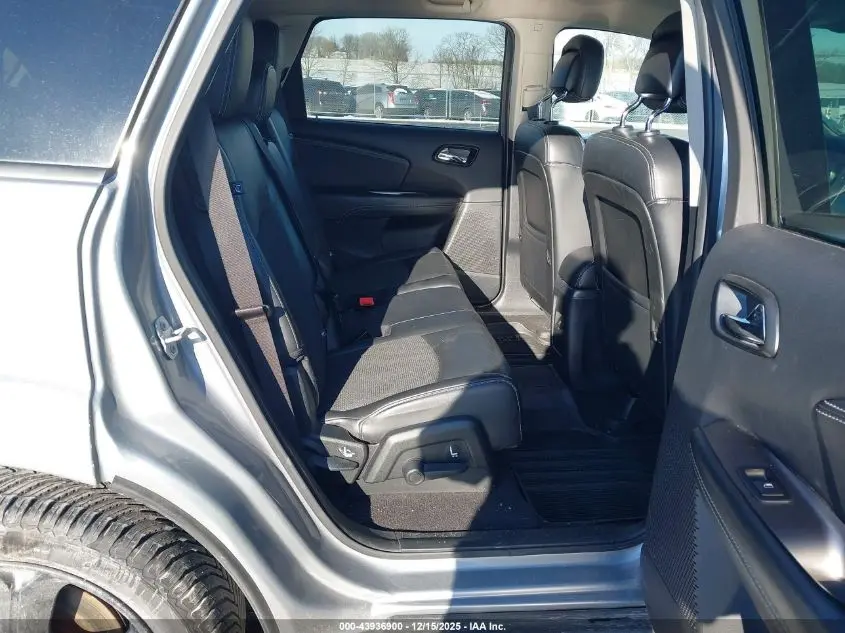 2019 DODGE JOURNEY CROSSROAD AWD