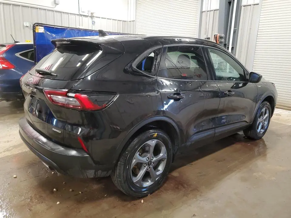 2025 FORD ESCAPE ST LINE SELECT  