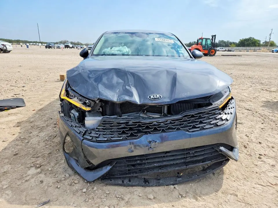 2021 KIA K5 LXS  