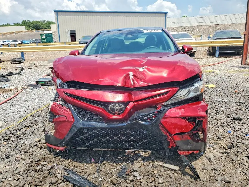 2018 TOYOTA CAMRY XSE  