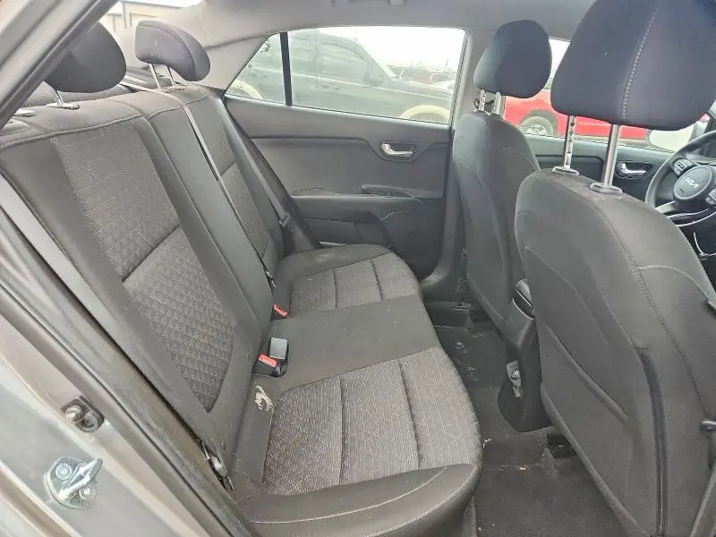 2023 KIA RIO S  