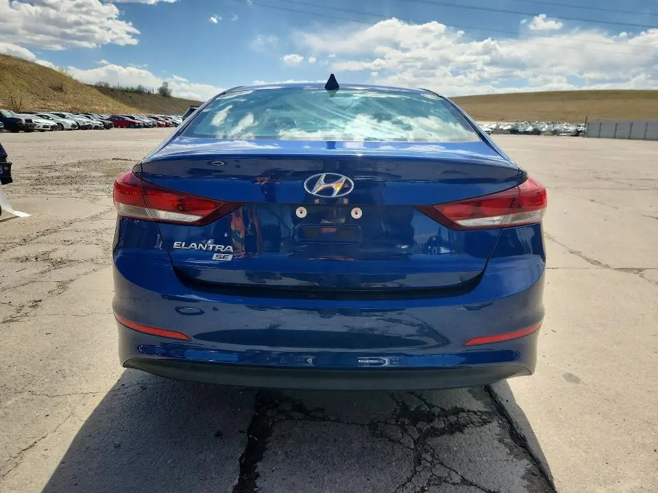 2017 HYUNDAI ELANTRA SE  
