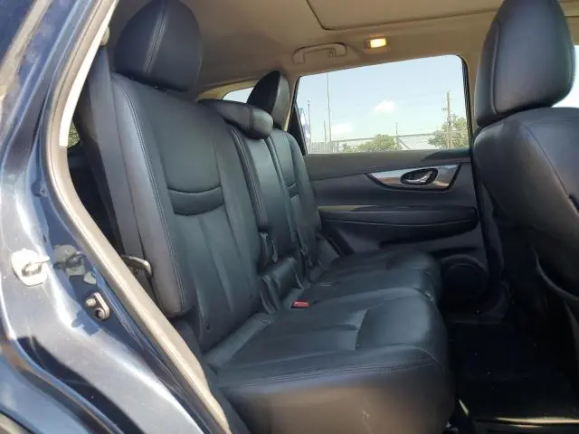 2015 NISSAN ROGUE S  