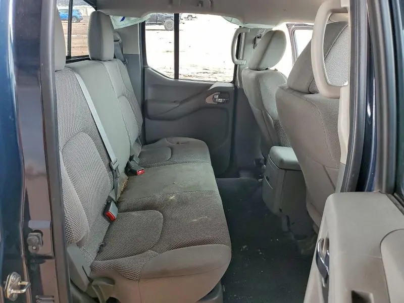 2020 NISSAN FRONTIER S  