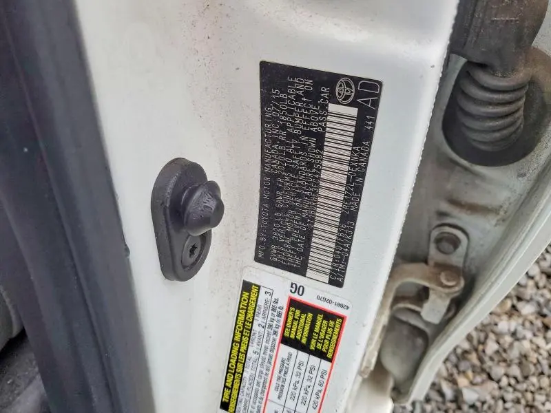 2015 TOYOTA COROLLA L  