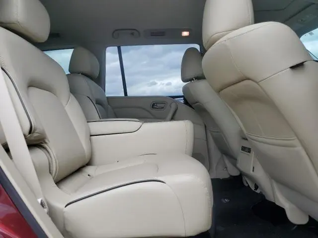 2022 INFINITI QX80 LUXE  